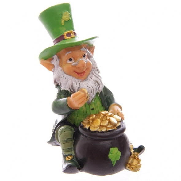 Leprechaun avec chaudron de pièces d'or